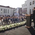Evə soxulan ayı yaşlı qadını öldürdü